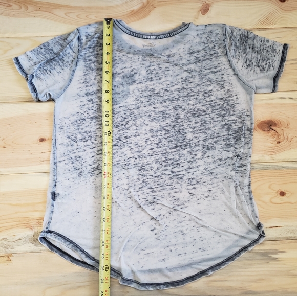 Disney Mickey Mouse Distressed Tshirt - Picture 3 of 4